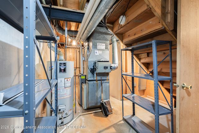 13894 Luroma Circle, Dewitt, MI 48820