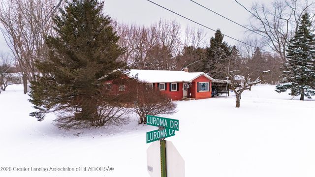 13894 Luroma Circle, Dewitt, MI 48820