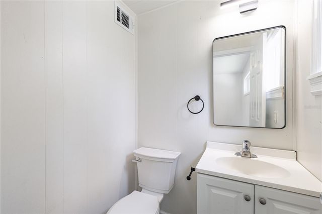 11807 OCKLAWAHA DRIVE, Leesburg, FL 34788