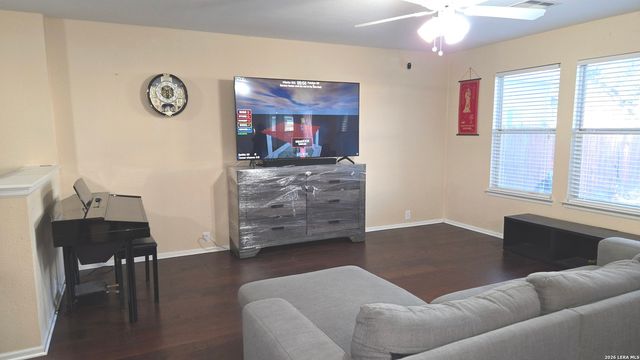 9530 Ascending, Converse, TX 78109