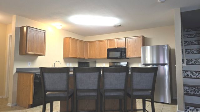 9530 Ascending, Converse, TX 78109