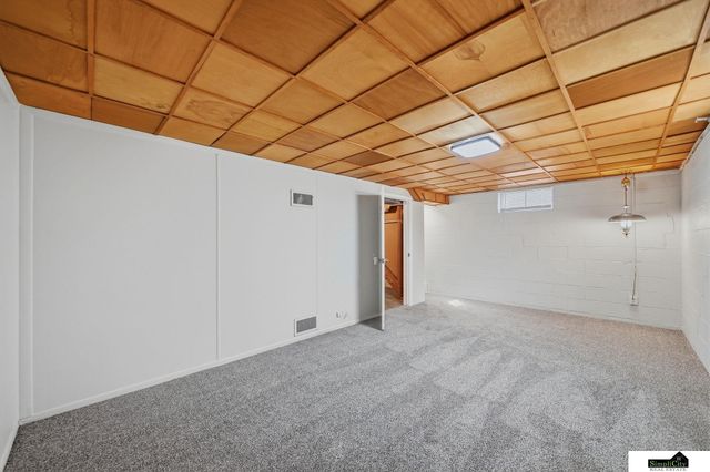 5626 Judson Street, Lincoln, NE 68507