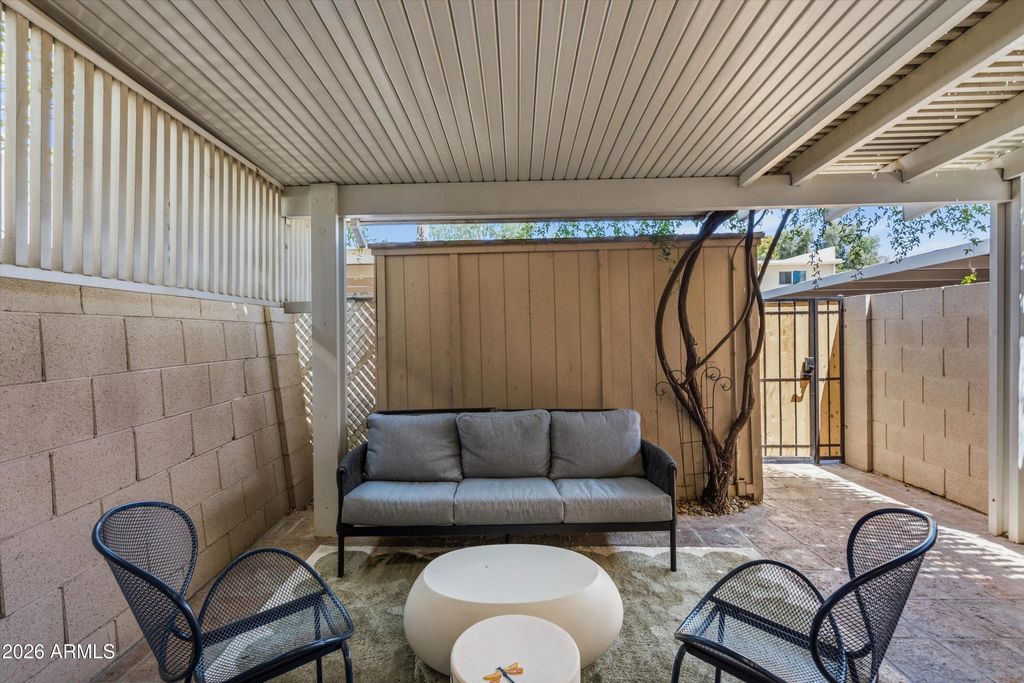Image 23 of property listing at 6833 E OSBORN Road D, Scottsdale, AZ 85251