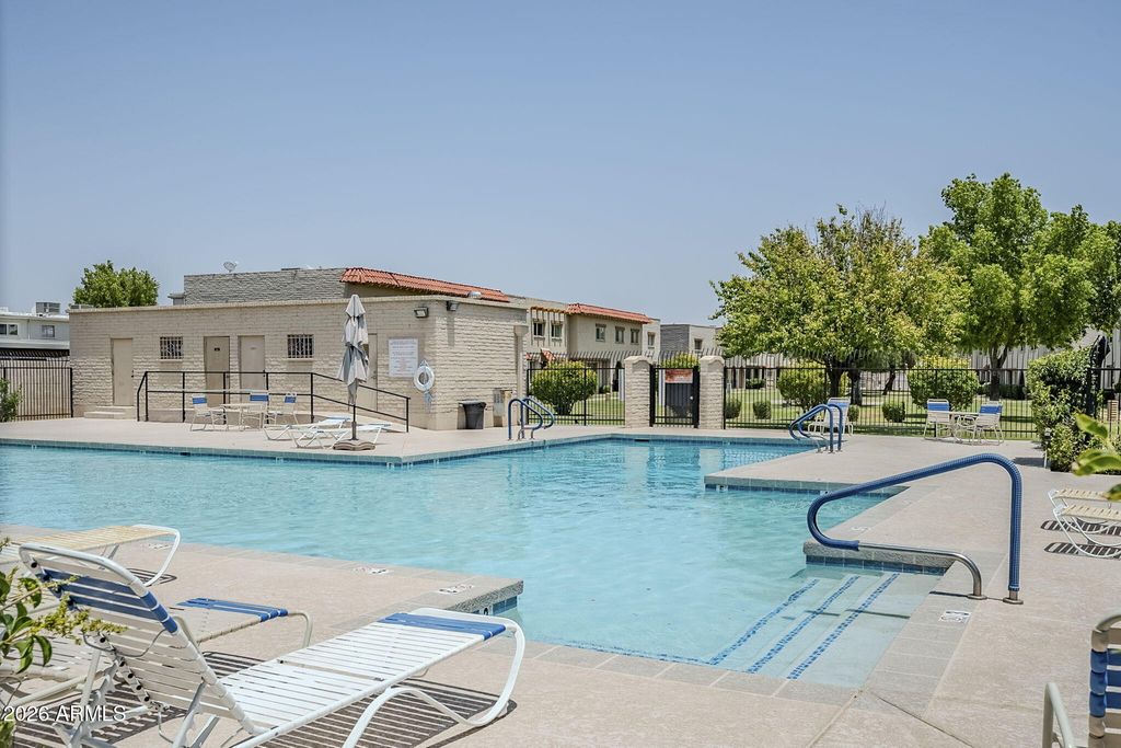 Image 29 of property listing at 6833 E OSBORN Road D, Scottsdale, AZ 85251