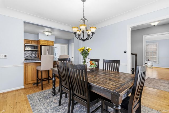 1114 W Vernon Drive, Flint, MI 48503