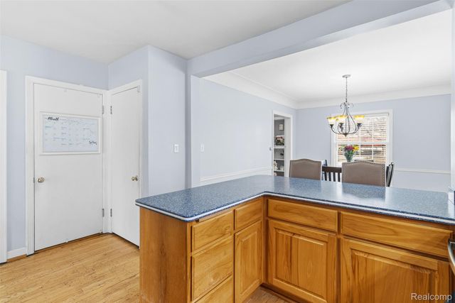 1114 W Vernon Drive, Flint, MI 48503