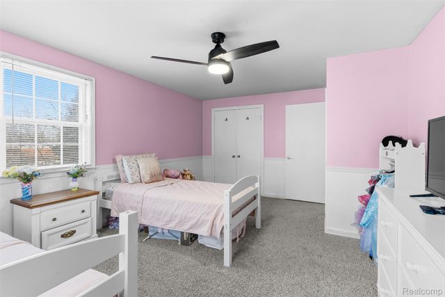 1114 W Vernon Drive, Flint, MI 48503