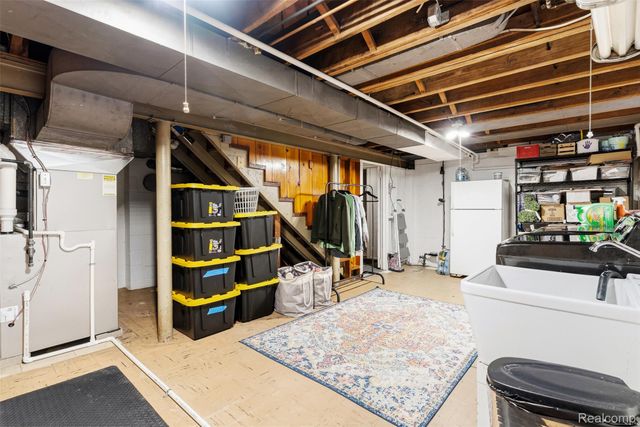 1114 W Vernon Drive, Flint, MI 48503