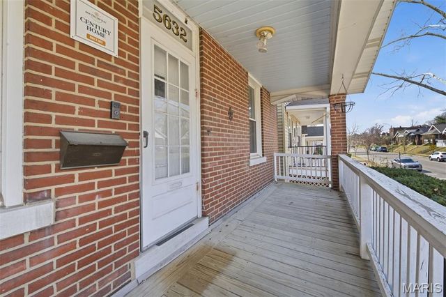 5632 Devonshire Avenue, St Louis, MO 63109