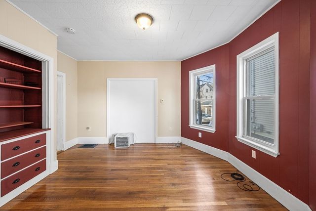 12 Porter St 1, Everett, MA 02149