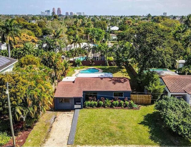1728 NE 17th Ter, Fort Lauderdale, FL 33305