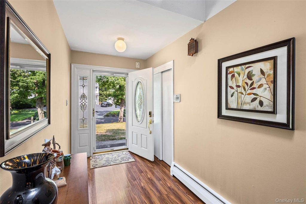 2 Erita Lane, Smithtown, NY 11787 — photo 4