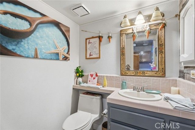 6424 Vagedes, Fresno, CA 93711