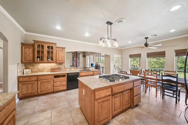 18725 W Hwy 51, Sand Springs, OK 74063