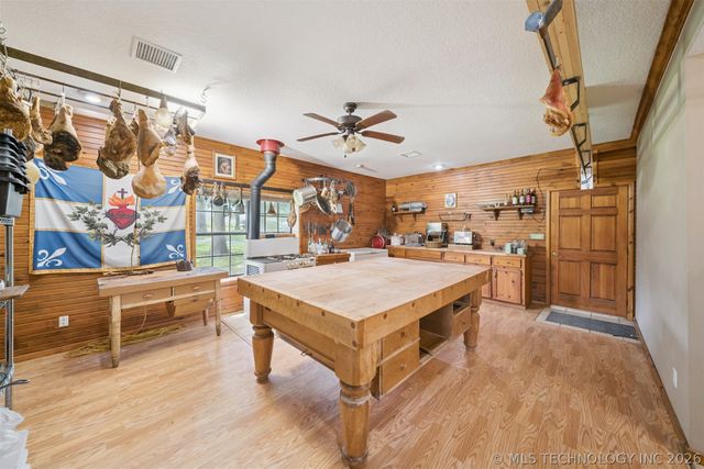 18725 W Hwy 51, Sand Springs, OK 74063