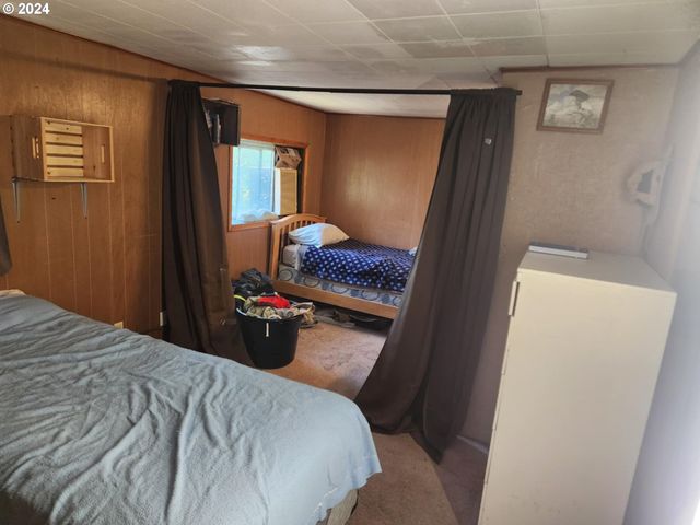 2887 E St, Washougal, WA 98671