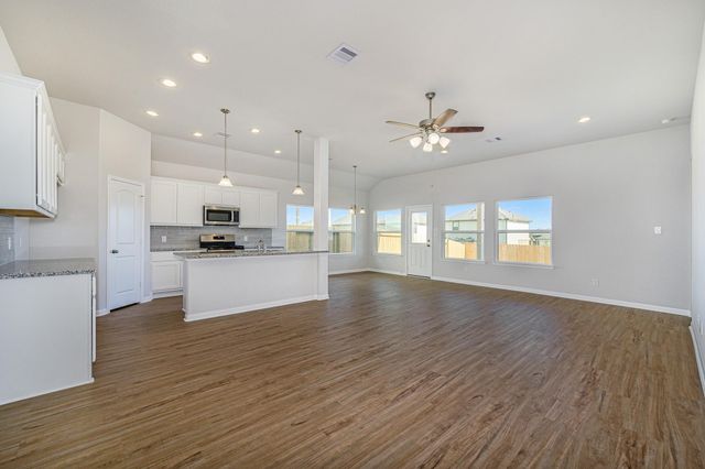 11111 Lulu, Willis, TX 77318