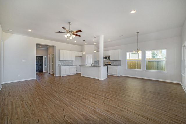 11111 Lulu, Willis, TX 77318