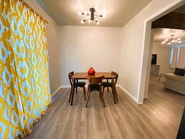 1100 ELMHURST Drive, Moore, OK 73160