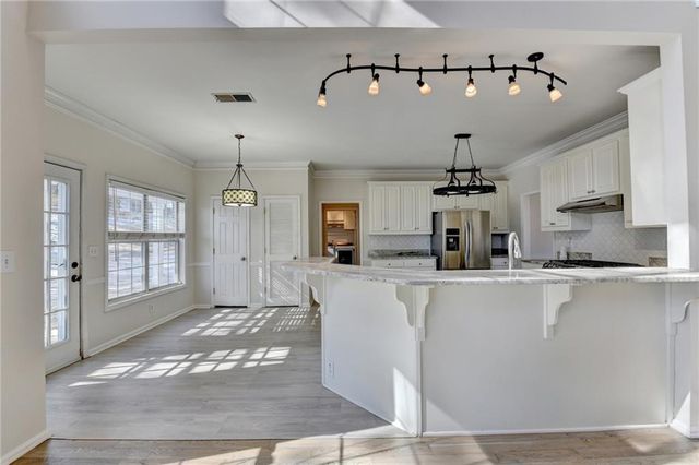 225 Ruby Forest Parkway, Suwanee, GA 30024