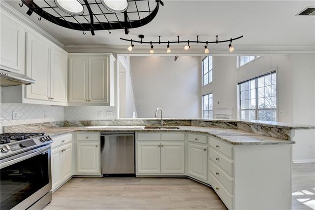 225 Ruby Forest Parkway, Suwanee, GA 30024