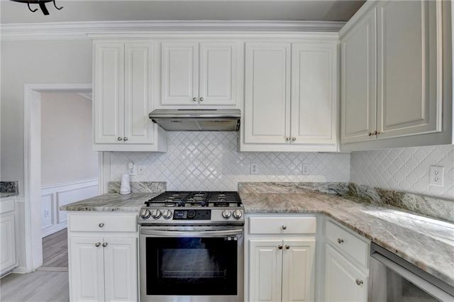 225 Ruby Forest Parkway, Suwanee, GA 30024