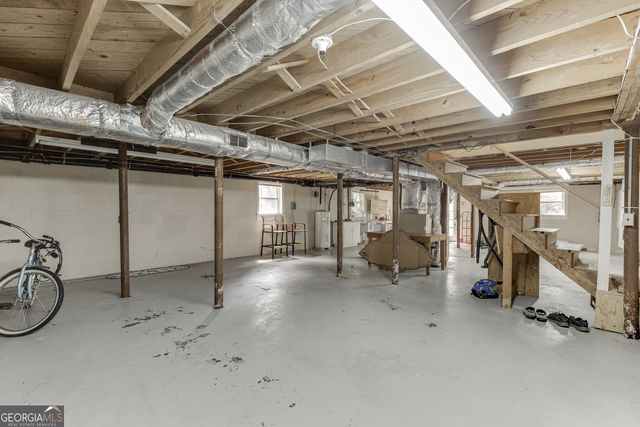 398 Lockridge Lane, Lawrenceville, GA 30046