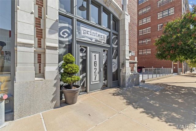 1627 Locust Street 406, St Louis, MO 63103