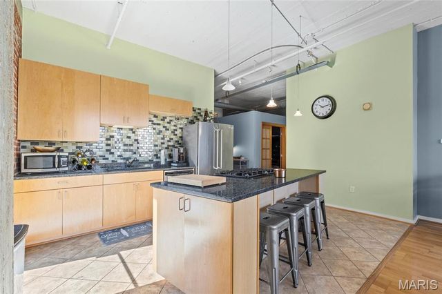 1627 Locust Street 406, St Louis, MO 63103