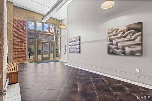 1627 Locust Street 406, St Louis, MO 63103