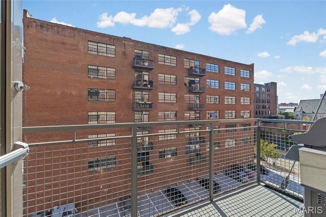 1627 Locust Street 406, St Louis, MO 63103