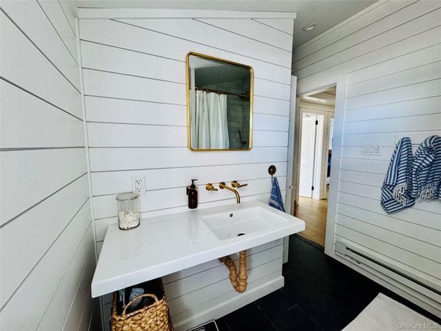 106 Oak Beach Road, Oak Beach, NY 11702