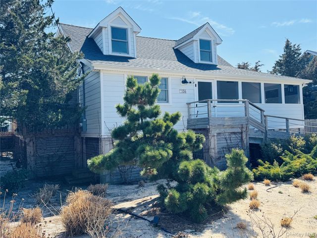 106 Oak Beach Road, Oak Beach, NY 11702