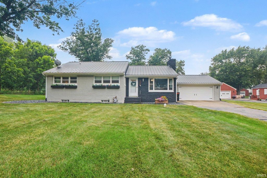 58947 County Road 1, Elkhart, IN 46517