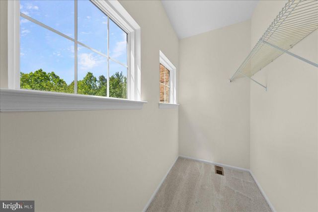9812 PICKENS PL, Manassas Park, VA 20111