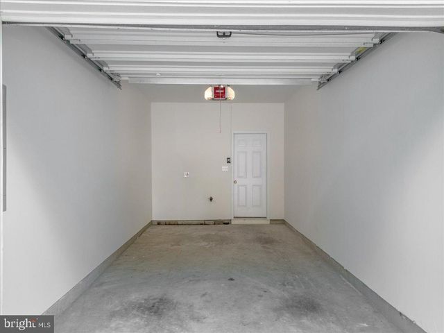 9812 PICKENS PL, Manassas Park, VA 20111