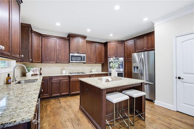 60 Amberlily Court, Dallas, GA 30132
