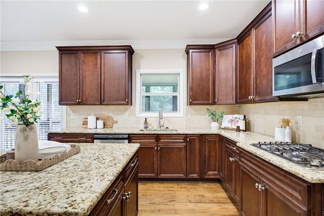 60 Amberlily Court, Dallas, GA 30132