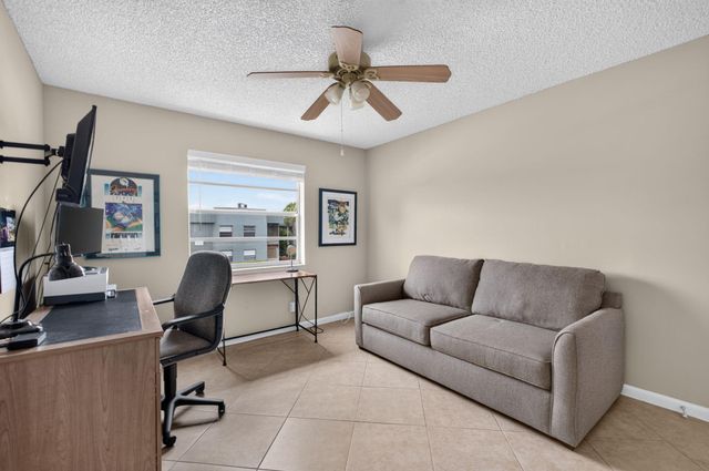 942 Normandy T Trail 942, Delray Beach, FL 33484