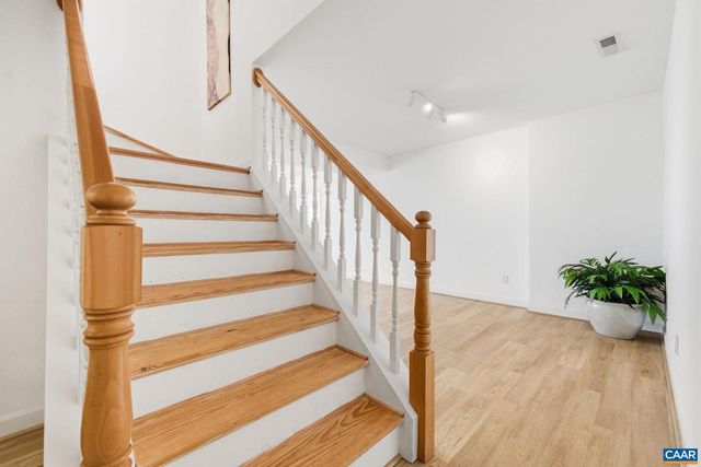 515 LEGO DR, Charlottesville, VA 22911