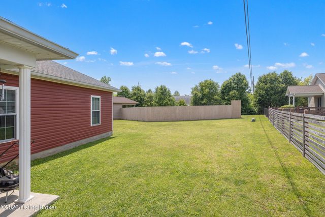 2012 Lucille Routt Ct, Lawrenceburg, KY 40342