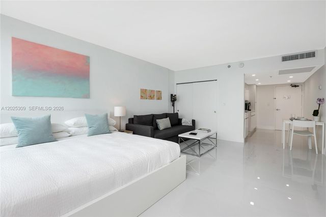 5445 Collins Ave 928, Miami Beach, FL 33140