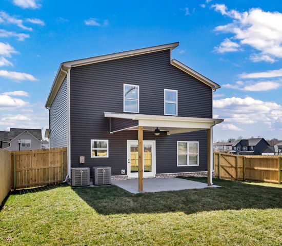 301 Wesson Dr, Clarksville, TN 37043