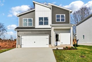 301 Wesson Dr, Clarksville, TN 37043