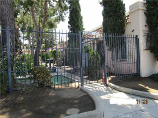 1802 N Western Avenue, Los Angeles, CA 90027
