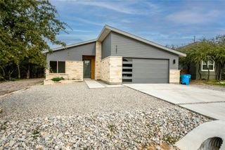 21802 Surrey LN, Lago Vista, TX 78645