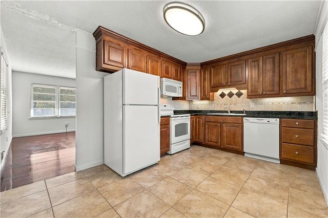 5911 Betty Street, Austell, GA 30106