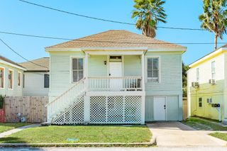 2015 36th Street, Galveston, TX 77550