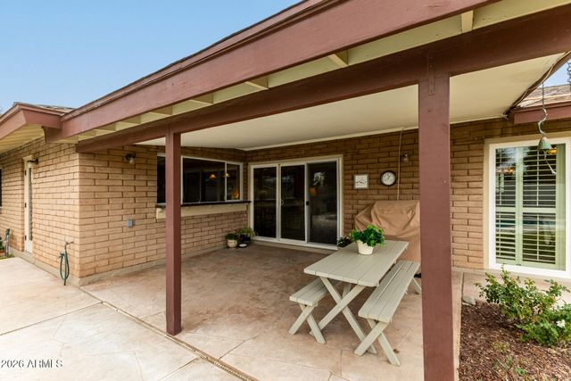 1941 E PEBBLE BEACH Drive E, Tempe, AZ 85282