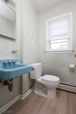 21 SAINT GERMAIN DR., Clark Twp., NJ 07066